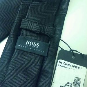 NEW Hugo Boss Black Tie